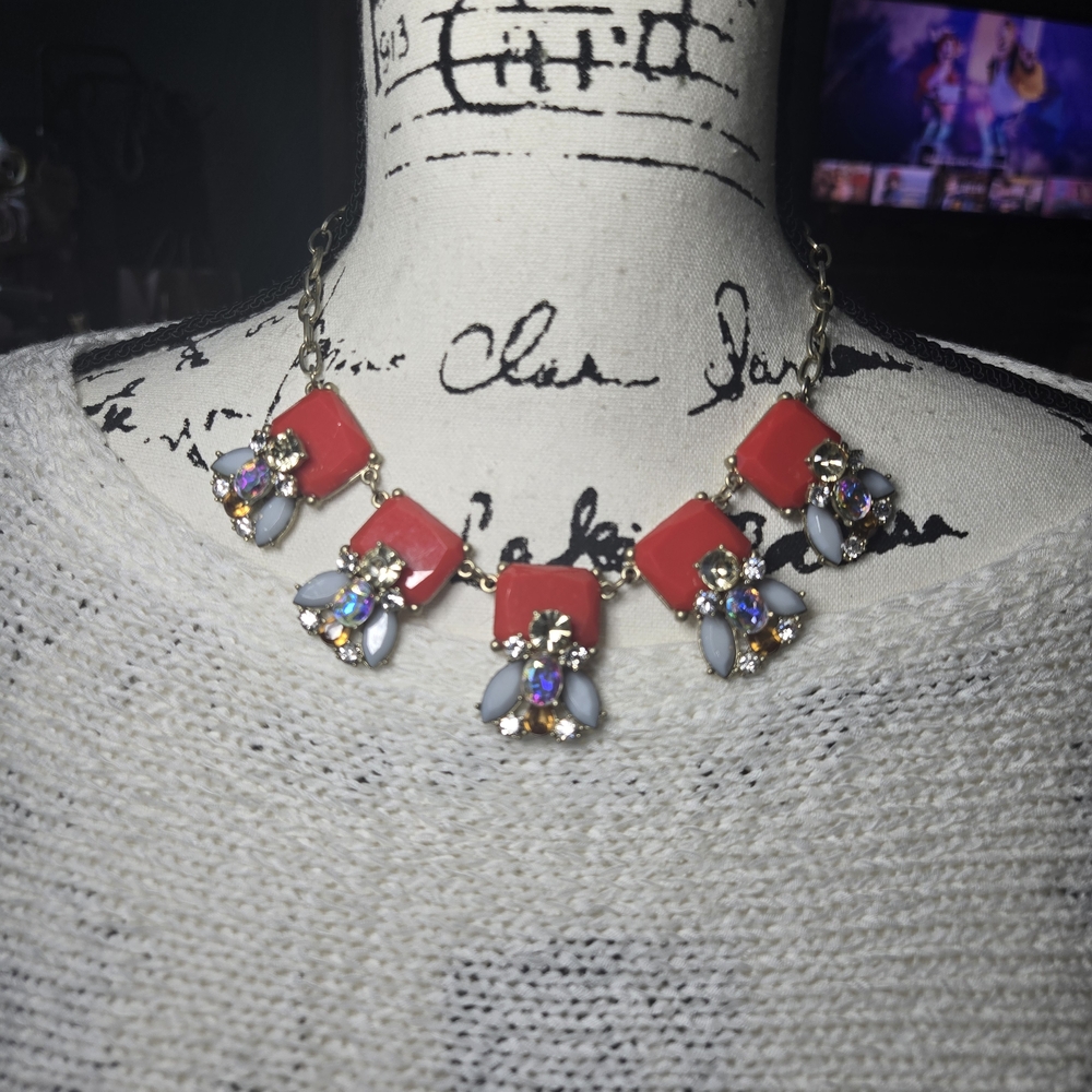 Elegant Red and Gold Statement Necklace